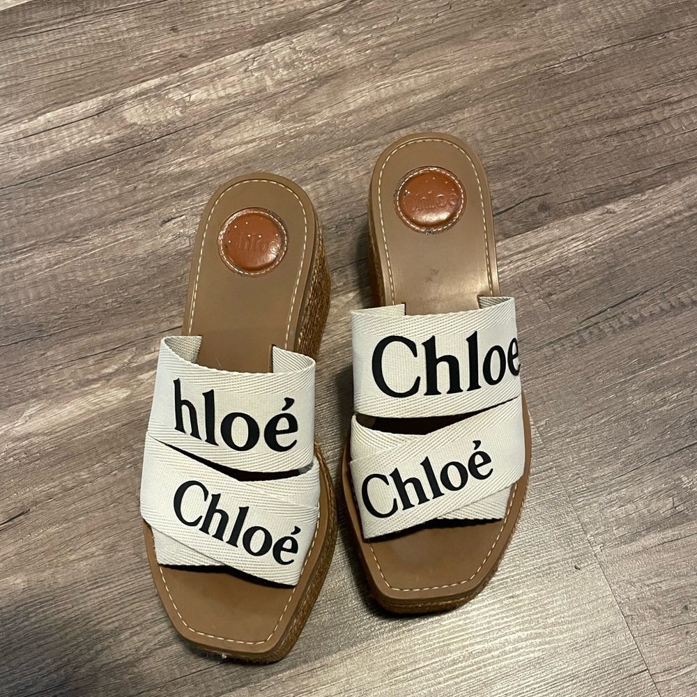 CHLOE flatform sandals